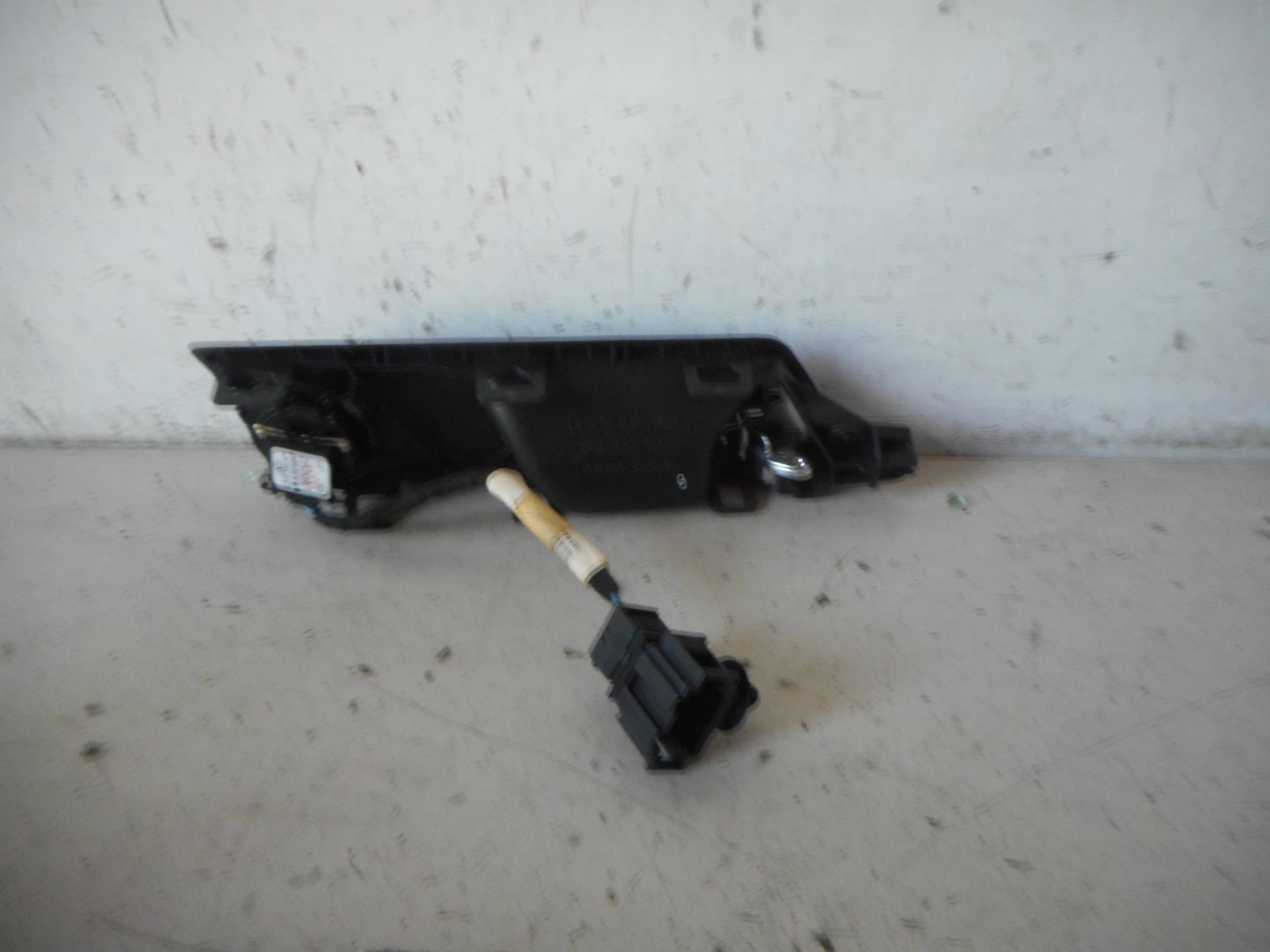 Maniglia int. apertura porta post. sx.